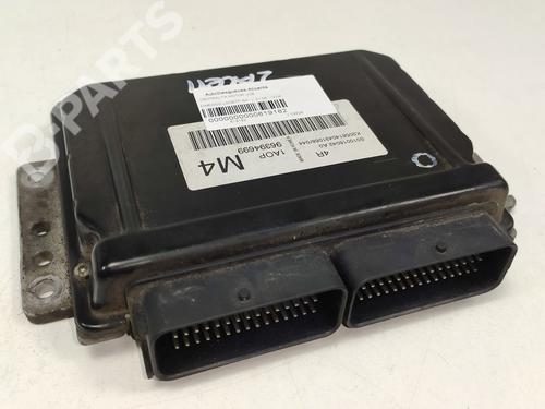 engine-control-unit-ecu-daewoo-lacetti-hatchback-klan-16-s010016042a-96394699-2002-9910782 main image