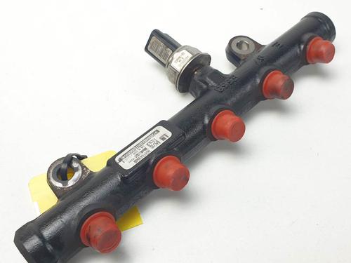 injection-rail-ford-mondeo-iv-ba7-2007-2008-2009-2010-2011-2012-2013-2014-2015-24933345 main image