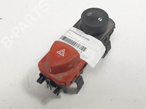 Used Warning switch Warning switch RENAULT SCÉNIC II (JM0/1_) 2.0 (JM05, JM0U, JM1N, JM1U, JM2V) (135 hp) 9369903 9369903