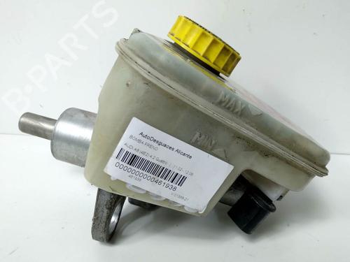 Used Brake master cylinder Brake master cylinder AUDI A8 D3 (4E2, 4E8) 4.2 quattro (335 hp) 8685238 8685238