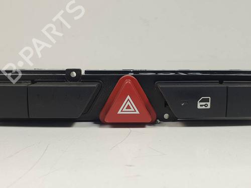 BP29989519I22 main image