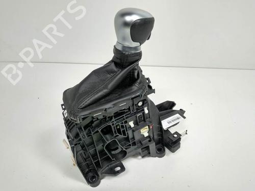 Used Gear lever Gear lever TOYOTA C-HR (_X1_) 1.8 Hybrid (ZYX10_, ZYX11_, ZYX10R, ZYX11R) (122 hp) 8891285 8891285