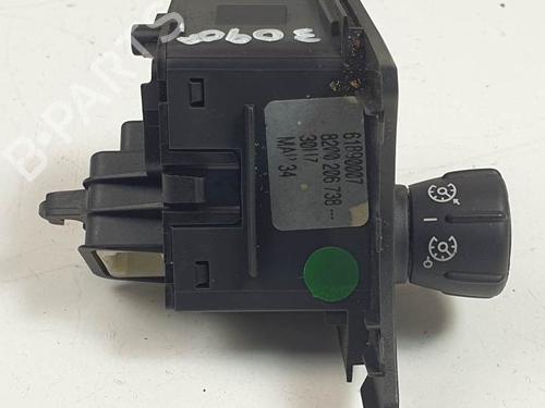 Used Switch RENAULT SCÉNIC II (JM0/1_) 1.5 dCi (JM1E, JM16) (106 hp) 28448211