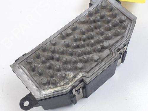 Used Heater resistor Heater resistor VW GOLF VI (5K1) 1.6 TDI (105 hp) 24340264 24340264