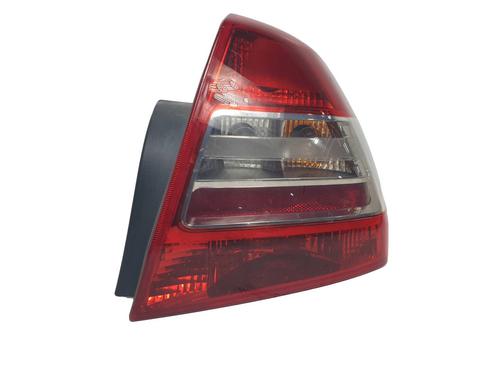 right-taillight-renault-megane-ii-saloon-lm01_-2003-38433618 main image