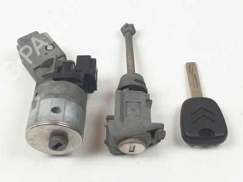 electronic-module-citroen-c4-picasso-i-mpv-ud_-2006-2007-2008-2009-2010-2011-2012-2013-2014-2015-24984543 main image