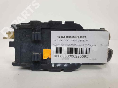 Front right interior door handle NISSAN TERRANO II (R20) 2.7 TDi 4WD | BP6992578I14 