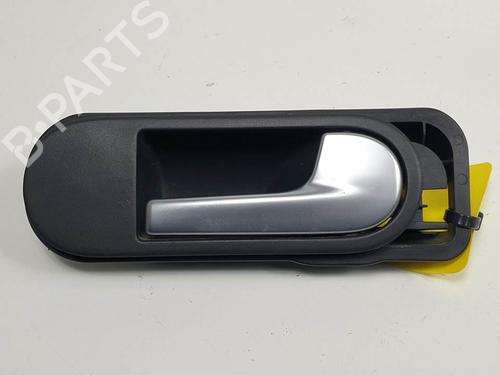 Used Front right interior door handle Front right interior door handle VW GOLF PLUS V (5M1, 521) 1.9 TDI (105 hp) 11793144 11793144