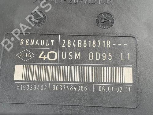 Fuse box RENAULT MEGANE CC (EZ0/1_) 1.9 dCi (EZ0J, EZ1S) | BP25118871E1 - Image 3