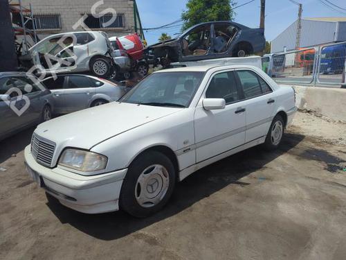 Brugte MERCEDES-BENZ C-CLASS (W202) C 220 CDI (202.133) (125 hp) 3474748