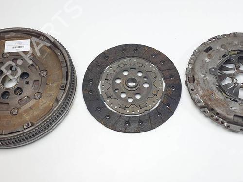 BP29989933O1 main image