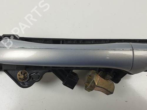 Used Rear left exterior door handle MERCEDES-BENZ S-CLASS (W220) S 320 CDI (220.025, 220.125) (204 hp) 26305818