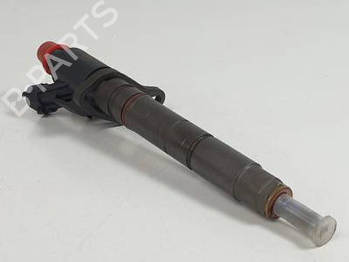 Used Injector LAND ROVER DISCOVERY IV (L319) 3.0 SDV6 4x4 (256 hp) 30292621