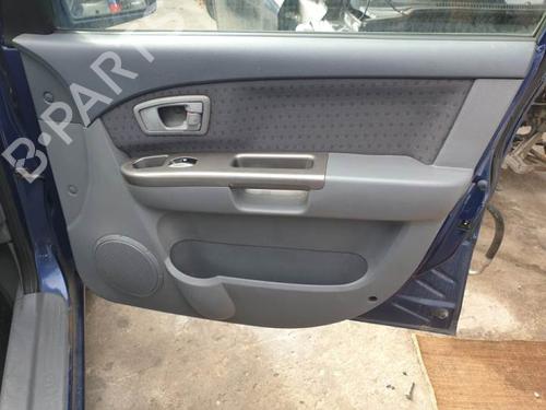Left taillight KIA CARENS II MPV (FJ) 2.0 CRDi | BP15261448C34 