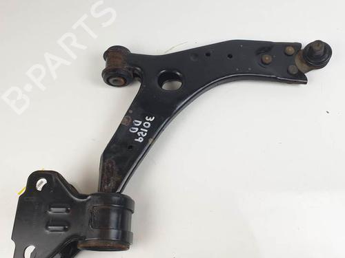 Used Right front suspension arm FORD FOCUS III 1.0 EcoBoost (125 hp) 25707032