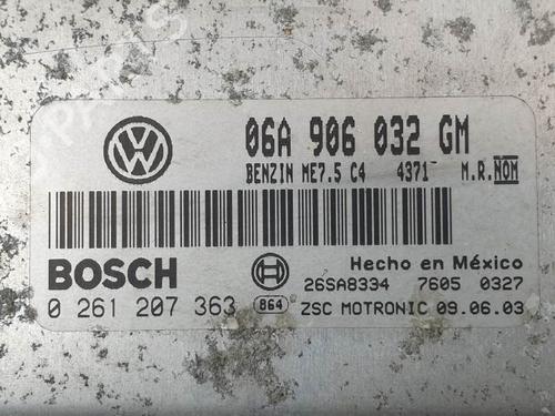 Engine control unit (ECU) VW NEW BEETLE Convertible (1Y7) 2.0 | BP26030250M57 