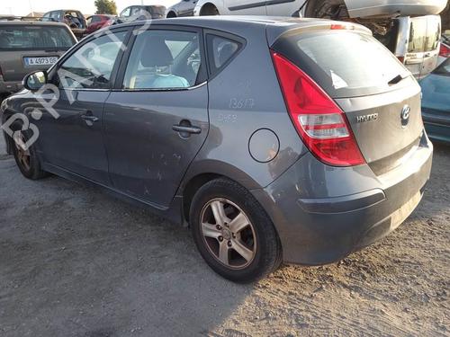Right front window switch HYUNDAI i30 Estate (FD) 1.6 CRDi | BP18652944I26 - Image 13