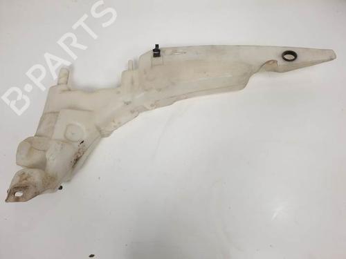 Used Windscreen washer tank FORD FOCUS I (DAW, DBW) 1.6 16V (100 hp) 7406273
