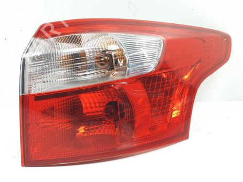 Used Right taillight FORD FOCUS III Turnier 2.0 TDCi (115 hp) 29245077