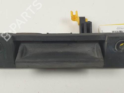 Used Tailgate handle Tailgate handle KIA SORENTO I (JC) 2.4 (139 hp) 25931710 25931710