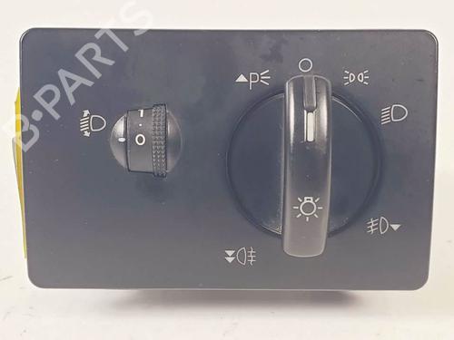 Used Headlight switch Headlight switch FORD FOCUS II (DA_, HCP, DP) 1.8 TDCi (115 hp) 18052129 18052129