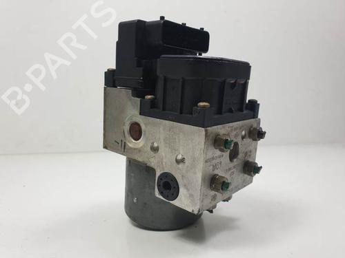 Used ABS pump RENAULT SCÉNIC II (JM0/1_) 2.0 (JM05, JM0U, JM1N, JM1U, JM2V) (135 hp) 12384698