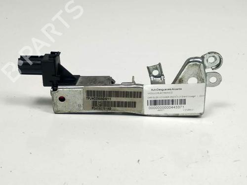Elektronisk modul CHRYSLER VOYAGER IV (RG, RS) 3.3 (174 hp) 8252382