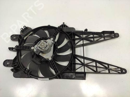 Used Radiator fan Radiator fan FIAT PUNTO Hatchback Van (188_) 1.2 60 (60 hp) 10111630 10111630