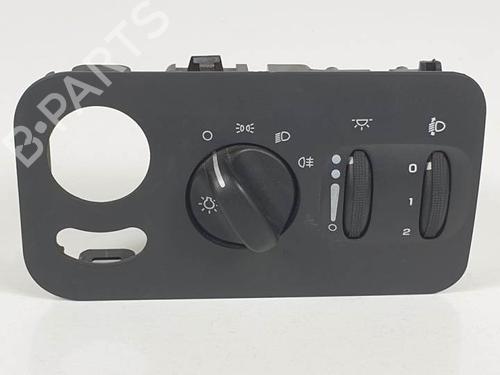 Used Headlight switch CHRYSLER VOYAGER IV (RG, RS) 2.5 CRD (141 hp) 13383106