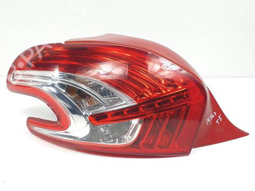 Used Left taillight Left taillight 24984057 24984057