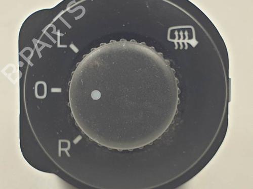 Used Mirror switch Mirror switch SKODA FABIA III (NJ3) 1.0 (75 hp) 27582844 27582844