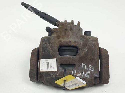 Used Right front brake caliper PEUGEOT 3008 II SUV (MC_, MR_, MJ_, M4_) [2016-2025]  13643826