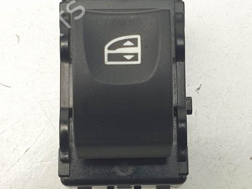 Used Left rear window switch Left rear window switch RENAULT LAGUNA III Grandtour (KT0/1) 1.5 dCi (KT0A, KT0R, KT02) (110 hp) 24934919 24934919