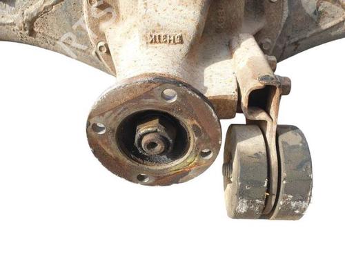 Rear axle KIA SORENTO I (JC) 2.5 CRDi 4WD | BP17899402M2 