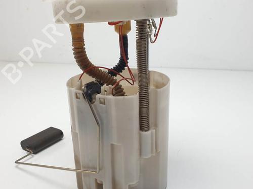 Used Fuel pump FORD FOCUS III 1.6 TDCi (95 hp) 25611905