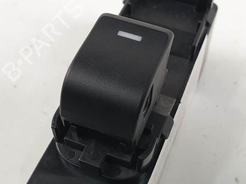 Used Right rear window switch Right rear window switch MAZDA 6 Estate (GJ, GL) 2.2 D (150 hp) 6944002 6944002