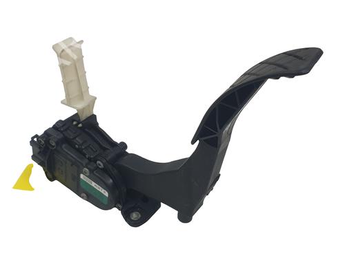 Used Pedal Pedal SEAT TOLEDO II (1M2) 1.6 16V (105 hp) 39744773 39744773