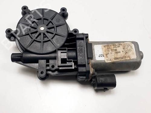 Used Right front window motor Right front window motor ALFA ROMEO 156 (932_) 1.9 JTD (932B2) (105 hp) 18907012 18907012
