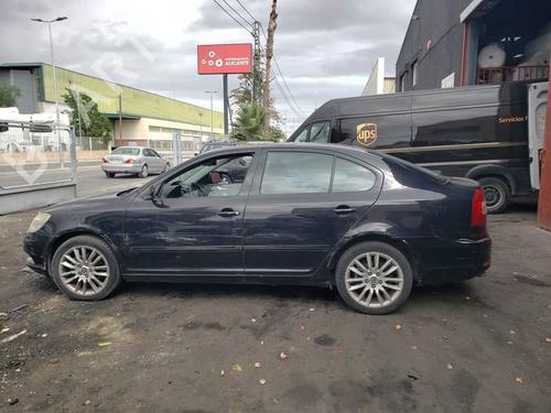 Warning switch SKODA OCTAVIA II (1Z3) 2.0 TDI 16V | BP25143814I22 - Image 20