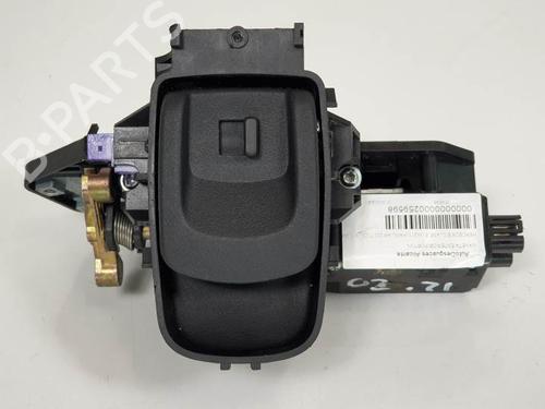 Klamka klapy tylnej / bagażnika MERCEDES-BENZ E-CLASS T-Model (S211) E 220 T CDI (211.206) 21174093