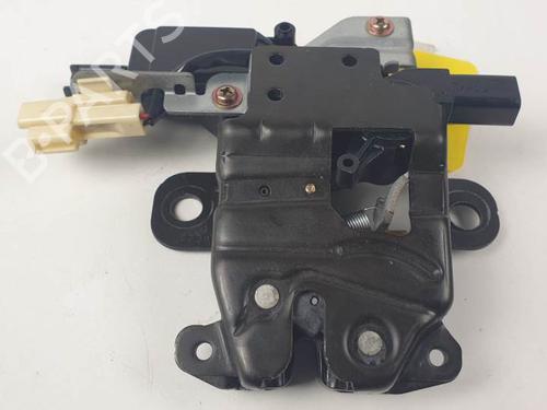 Used Tailgate lock MAZDA MX-5 III (NC) 2.0 (NC18) (160 hp) 25139124