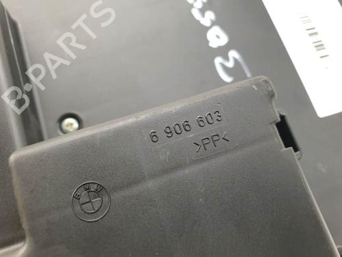Fuse box BMW 6 Convertible (E64) 645 Ci | BP27923268E1 