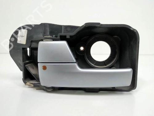 Used Front left interior door handle Front left interior door handle FORD MONDEO III (B5Y) 2.0 16V TDDi / TDCi (115 hp) 7579978 7579978