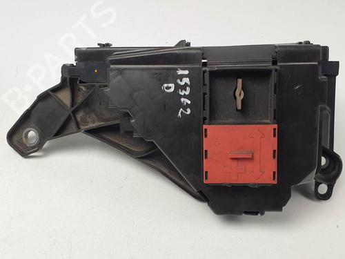 Used Fuse box Fuse box MERCEDES-BENZ E-CLASS (W213) E 220 d (213.004) (194 hp) 40174858 40174858