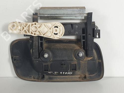 Used Rear left exterior door handle OPEL ZAFIRA A MPV (T98) 1.8 16V (F75) (116 hp) 13658771