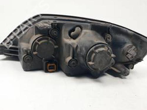 Right headlight HYUNDAI COUPE II (GK) 1.6 16V | BP31240795C29