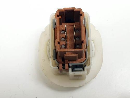 Right front window switch RENAULT CLIO III (BR0/1, CR0/1) 1.2 16V (BR02, BR0J, BR11, CR02, CR0J, CR11) | BP28060835I26 