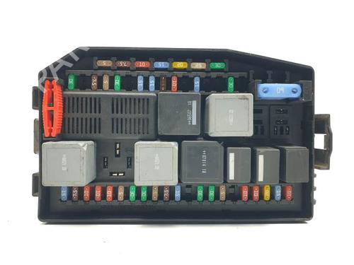 Used Fuse box JAGUAR X-TYPE I (X400) 2.2 D (155 hp) 29138926