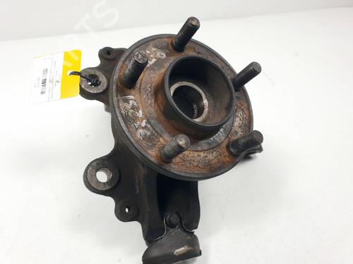 Used Left front steering knuckle Left front steering knuckle FORD FOCUS II (DA_, HCP, DP) 1.6 TDCi (90 hp) 31272166 31272166
