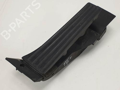 Used Pedal Pedal BMW 5 (E60) 525 d (177 hp) 6846867 6846867